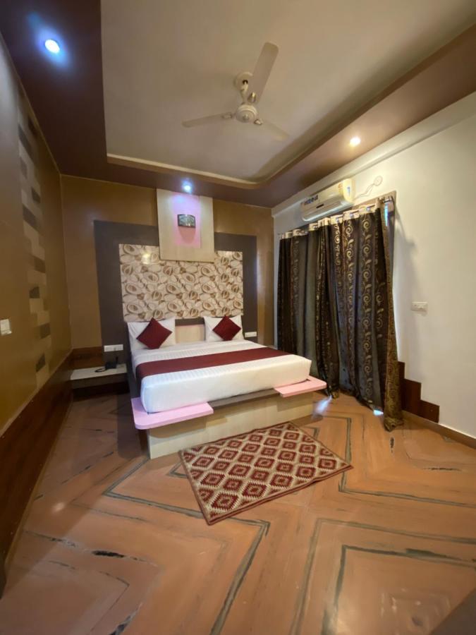 Czar Palace Resort, Udaipur Guman Екстер'єр фото